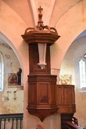 Chaire de l'église de Villette-sur-Ain